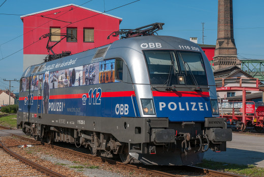 895839 (a): :2048x1369
